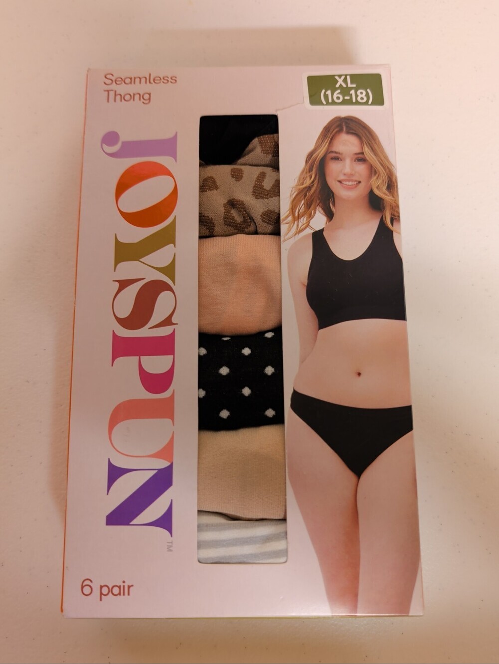 Joyspun Women's XL(16-18) Seamless Thongs 6 Pair Super Soft Fabric, Seamless